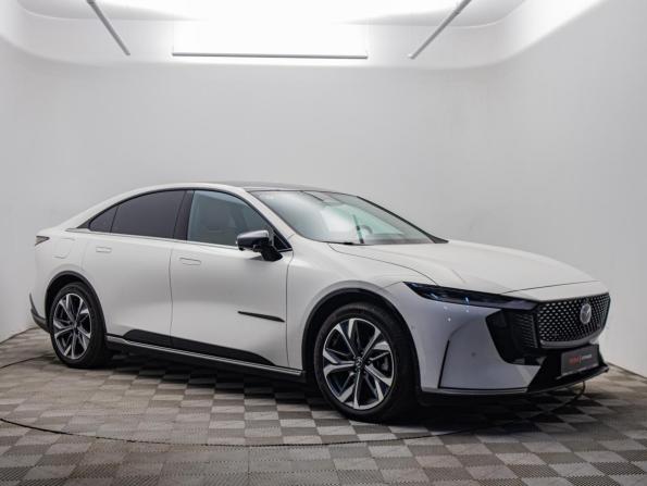 Mazda EZ-6 с пробегом 2025 года, цена 3 695 000 рублей, 27932 км, лифтбек, Автокод Объявления