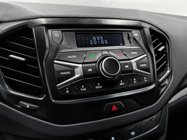 Lada (ВАЗ) Vesta I с пробегом 2018 года, цена 860 000 рублей, 119631 км, седан, Автокод Объявления