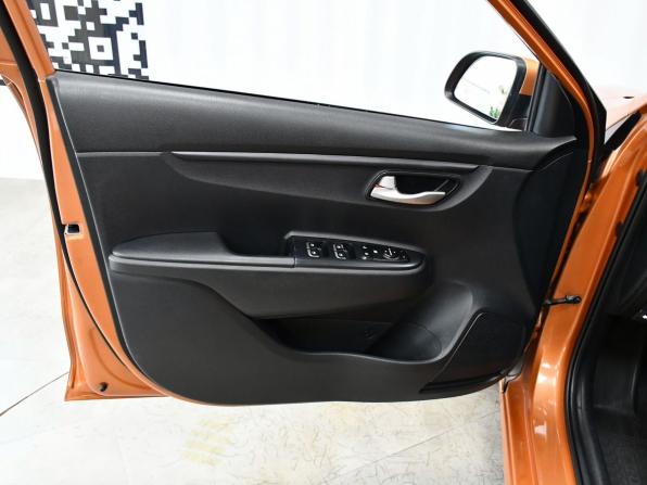 Kia Rio III Рестайлинг с пробегом 2017 года, цена 1 197 000 рублей, 158474 км, седан, Автокод Объявления