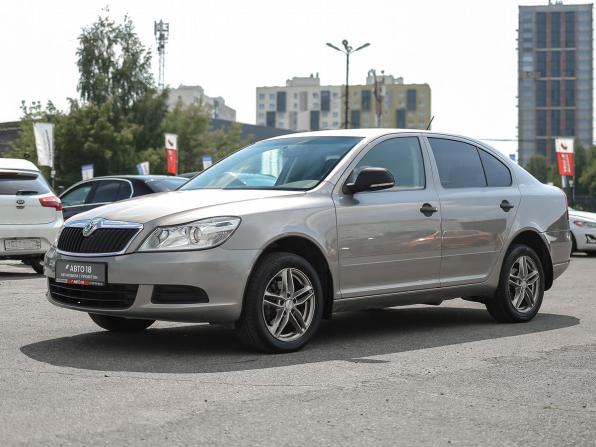 Skoda Octavia II (A5) Рестайлинг с пробегом 2013 года, цена 649 000 рублей, 190188 км, лифтбек, Автокод Объявления