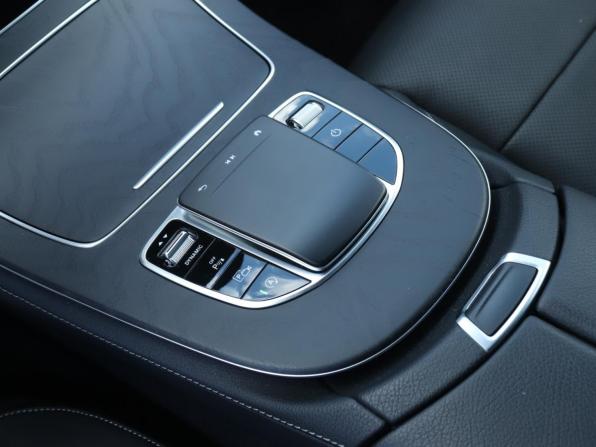 Mercedes-Benz E-Класс V (W213 S213 C238) Рестайлинг с пробегом 2021 года, цена 5 300 000 рублей, 50537 км, седан, Автокод Объявления