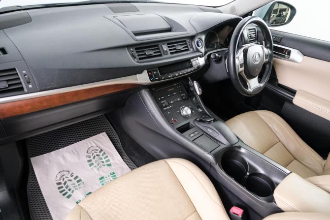 Lexus CT I с пробегом 2012 года, цена 1 399 000 рублей, 194990 км, хэтчбек, Автокод Объявления