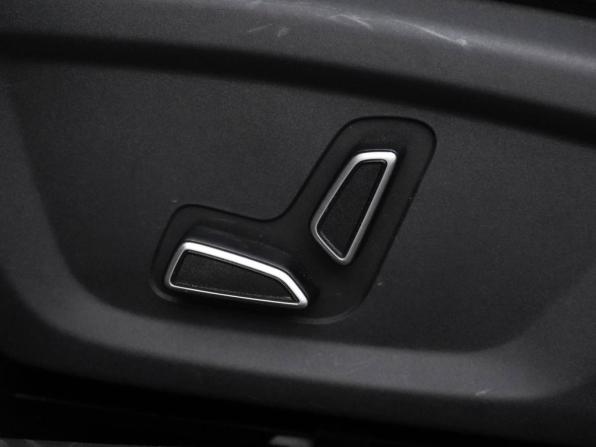 Changan UNI-V I с пробегом 2023 года, цена 2 387 444 рубля, 24814 км, лифтбек, Автокод Объявления