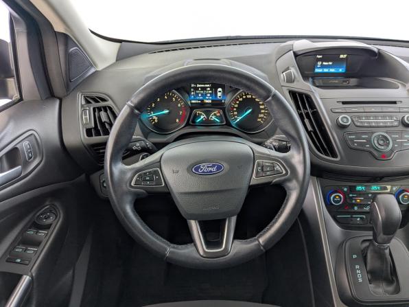 Ford Kuga II Рестайлинг с пробегом 2018 года, цена 1 750 000 рублей, 99314 км, внедорожник, Автокод Объявления