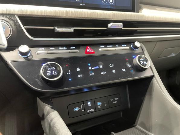 Hyundai Sonata VIII (DN8) Рестайлинг с пробегом 2024 года, цена 3 550 000 рублей, 45000 км, седан, Автокод Объявления