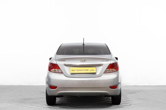 Hyundai Solaris I с пробегом 2014 года, цена 749 000 рублей, 246000 км, седан, Автокод Объявления