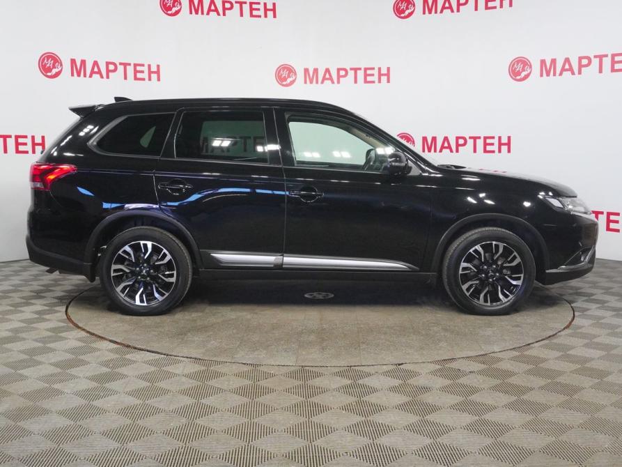 Mitsubishi Outlander III Рестайлинг 3 Вологда  - изображение 4