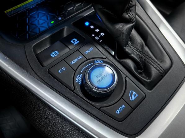 Toyota RAV4 V (XA50) с пробегом 2020 года, цена 3 400 000 рублей, 88368 км, внедорожник, Автокод Объявления