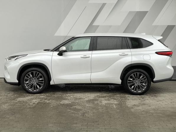 Toyota Highlander IV (XU70) с пробегом 2026 года, цена 5 490 000 рублей, 24 км, внедорожник, Автокод Объявления