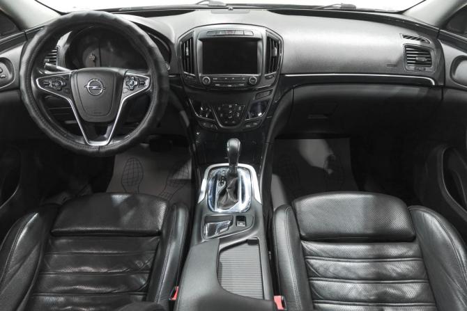 Opel Insignia I Рестайлинг с пробегом 2014 года, цена 979 000 рублей, 200300 км, седан, Автокод Объявления