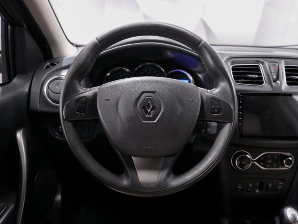 Renault Logan II с пробегом 2014 года, цена 624 000 рублей, 142000 км, седан, Автокод Объявления