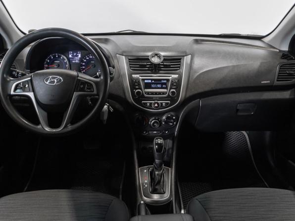 Hyundai Solaris I Рестайлинг с пробегом 2016 года, цена 1 085 000 рублей, 123300 км, седан, Автокод Объявления