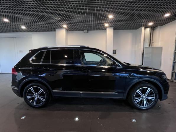 Volkswagen Tiguan II с пробегом 2017 года, цена 2 245 000 рублей, 216621 км, внедорожник, Автокод Объявления