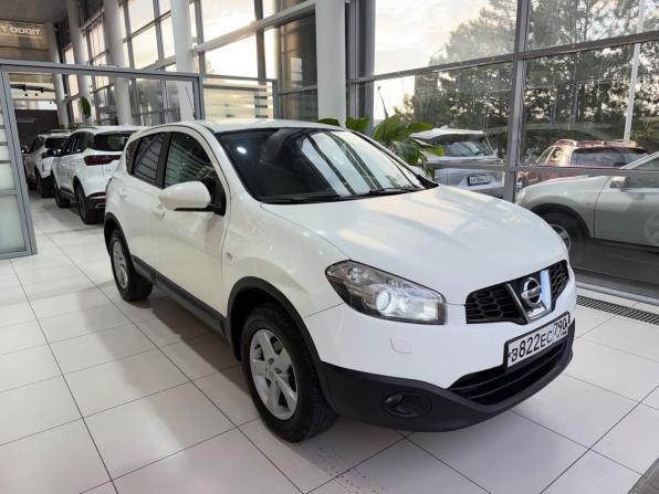 Nissan Qashqai I Рестайлинг с пробегом 2012 года, цена 1 050 000 рублей, 243207 км, внедорожник, Автокод Объявления