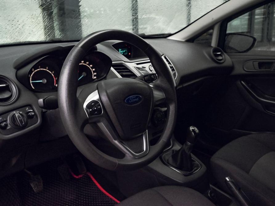 Ford Fiesta Mk6 Рестайлинг Екатеринбург  - изображение 14