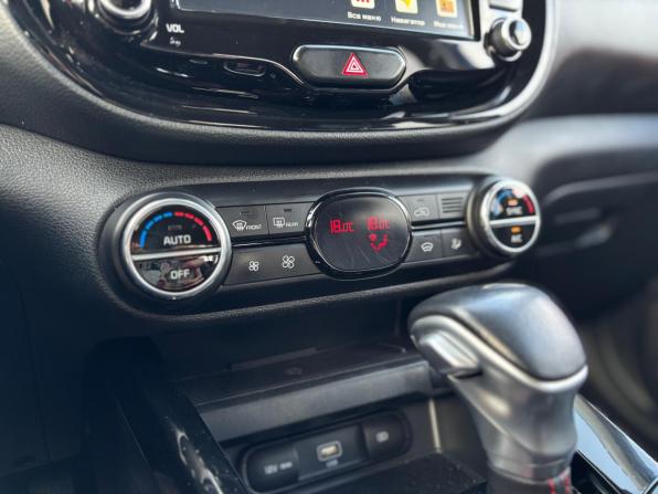 Kia Soul III с пробегом 2021 года, цена 1 730 000 рублей, 151000 км, хэтчбек, Автокод Объявления