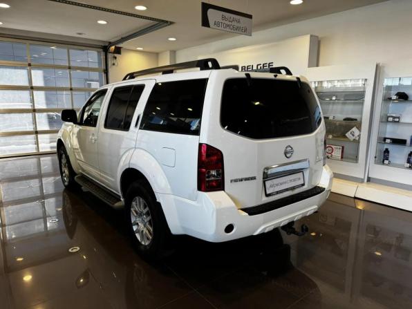 Nissan Pathfinder III Рестайлинг с пробегом 2012 года, цена 1 349 000 рублей, 274000 км, внедорожник, Автокод Объявления