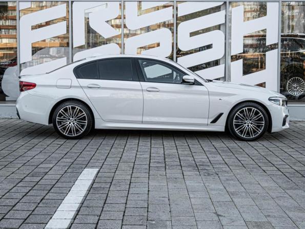 BMW 5 серии VII (G30/G31/G38) с пробегом 2019 года, цена 4 098 000 рублей, 93250 км, седан, Автокод Объявления