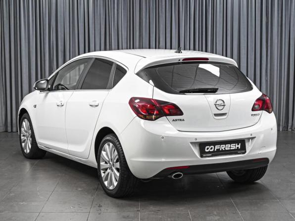 Opel Astra J с пробегом 2011 года, цена 750 000 рублей, 93634 км, хэтчбек, Автокод Объявления