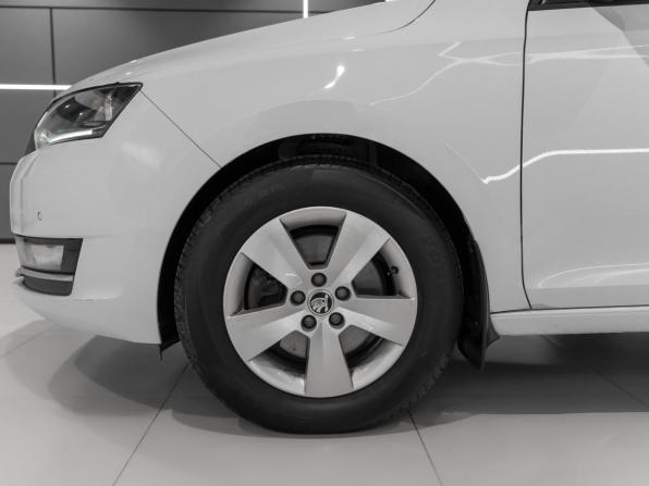 Skoda Rapid I Рестайлинг с пробегом 2018 года, цена 1 575 000 рублей, 71916 км, лифтбек, Автокод Объявления