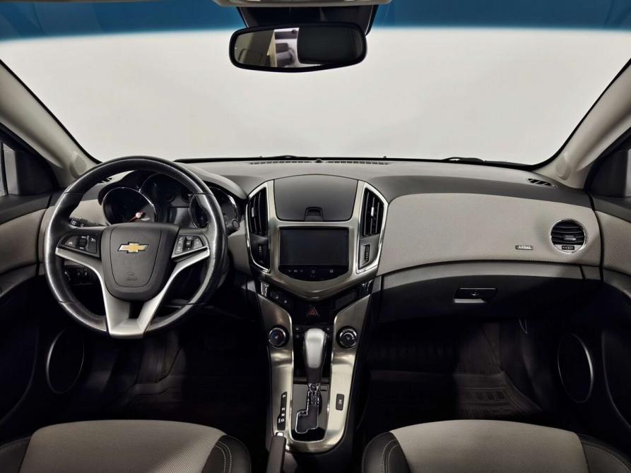 Chevrolet Cruze I Рестайлинг Санкт-Петербург  - изображение 10