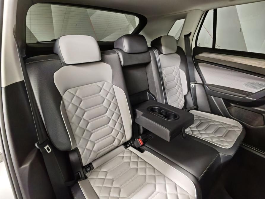 Volkswagen Tayron I Рестайлинг Москва  - изображение 16