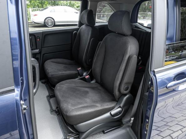Honda Freed I Рестайлинг с пробегом 2012 года, цена 996 800 рублей, 205750 км, компактвэн, Автокод Объявления
