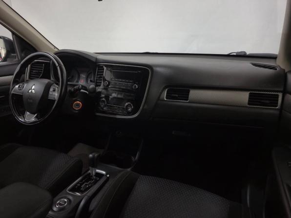 Mitsubishi Outlander III Рестайлинг 2 с пробегом 2016 года, цена 1 365 000 рублей, 294901 км, внедорожник, Автокод Объявления
