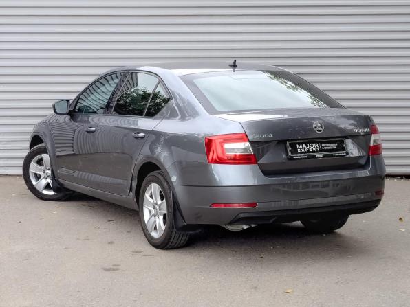 Skoda Octavia III (A7) Рестайлинг с пробегом 2017 года, цена 1 650 000 рублей, 133700 км, лифтбек, Автокод Объявления