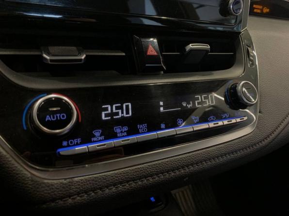 Toyota Corolla XII (E210) с пробегом 2019 года, цена 1 300 000 рублей, 178200 км, седан, Автокод Объявления