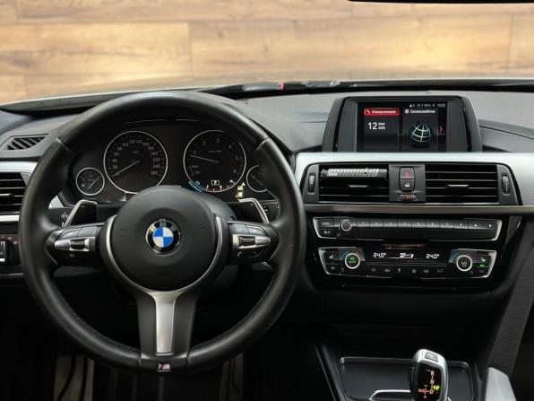 BMW 3 серии VI (F3x) Рестайлинг с пробегом 2017 года, цена 2 650 000 рублей, 132000 км, седан, Автокод Объявления