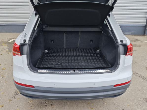 Audi Q3 II (F3) с пробегом 2019 года, цена 2 890 000 рублей, 132177 км, внедорожник, Автокод Объявления