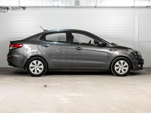 Kia Rio III Рестайлинг с пробегом 2017 года, цена 1 435 000 рублей, 79076 км, седан, Автокод Объявления