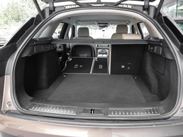 Land Rover Range Rover Velar I с пробегом 2018 года, цена 3 149 000 рублей, 180409 км, внедорожник, Автокод Объявления