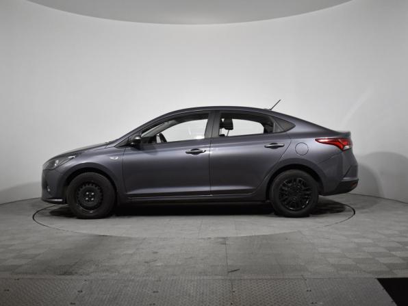 Hyundai Solaris II Рестайлинг с пробегом 2021 года, цена 1 775 000 рублей, 39999 км, седан, Автокод Объявления