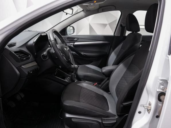 Lada (ВАЗ) Vesta I Рестайлинг (NG) с пробегом 2023 года, цена 1 313 000 рублей, 15200 км, седан, Автокод Объявления
