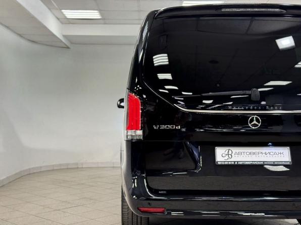 Mercedes-Benz V-Класс III (W447) Рестайлинг 2 с пробегом 2025 года, цена 13 990 000 рублей, 609 км, минивэн, Автокод Объявления