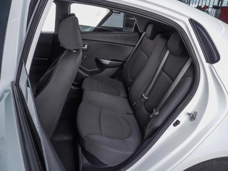 Kia Rio III Ростов-на-Дону  - изображение 9
