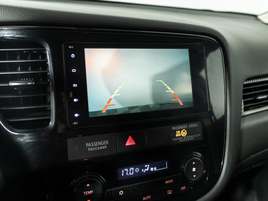 Mitsubishi Outlander III Рестайлинг Санкт-Петербург  - изображение 15