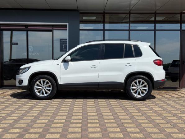 Volkswagen Tiguan I Рестайлинг с пробегом 2015 года, цена 1 180 000 рублей, 207967 км, внедорожник, Автокод Объявления