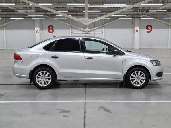 Volkswagen Polo V с пробегом 2013 года, цена 650 000 рублей, 109029 км, седан, Автокод Объявления