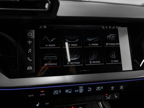 Audi A3 IV (8Y) Рестайлинг с пробегом 2025 года, цена 4 050 000 рублей, 11 км, хэтчбек, Автокод Объявления