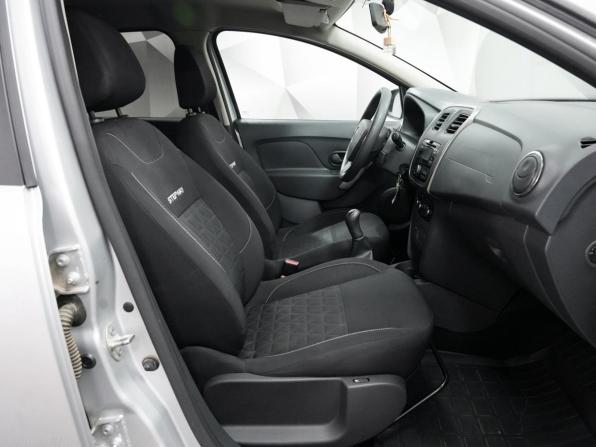 Renault Sandero II с пробегом 2017 года, цена 1 130 000 рублей, 17876 км, хэтчбек, Автокод Объявления