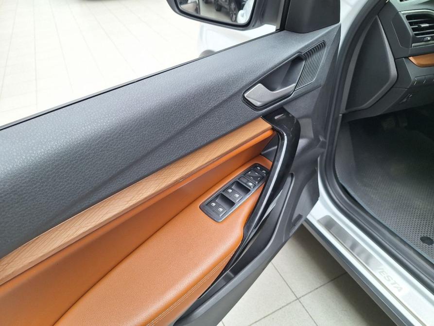 Lada (ВАЗ) Vesta I Рестайлинг (NG) Челябинск  - изображение 16