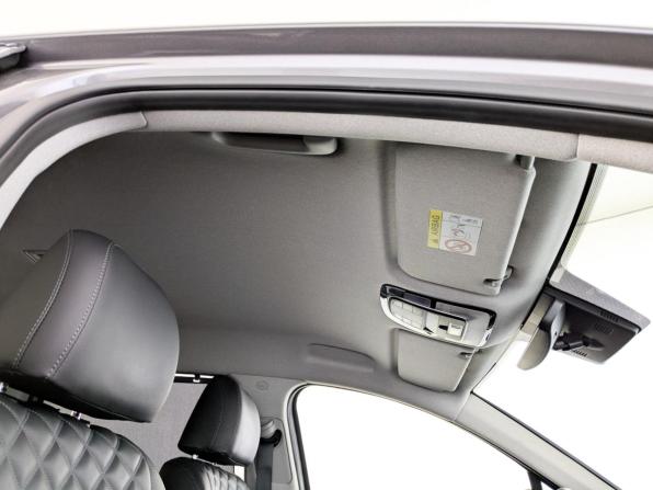 Hyundai Santa Fe IV Рестайлинг с пробегом 2022 года, цена 4 200 000 рублей, 36618 км, внедорожник, Автокод Объявления