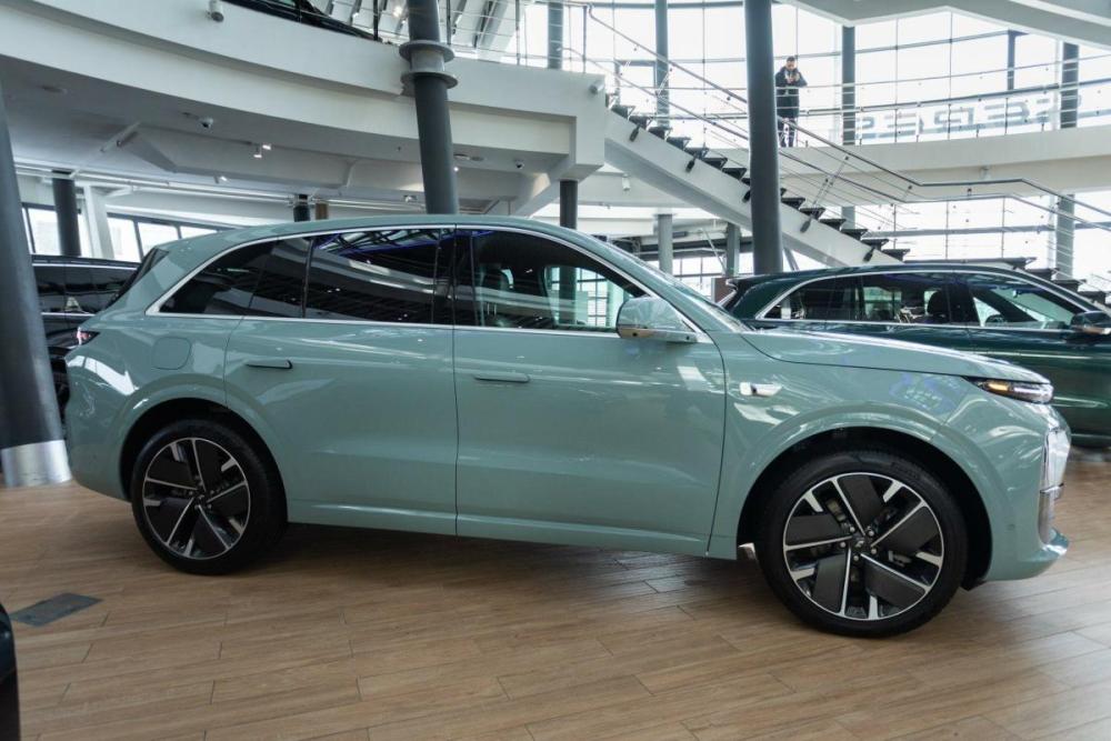 Li Auto (Lixiang) L6 Москва  - изображение 4