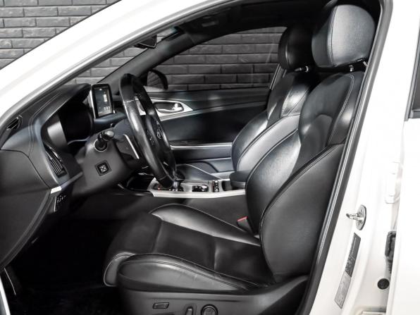 Kia Stinger I с пробегом 2018 года, цена 2 580 000 рублей, 139576 км, лифтбек, Автокод Объявления