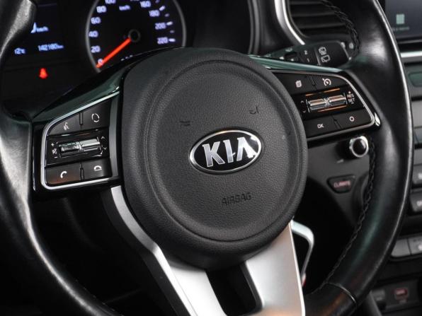 Kia Sportage IV Рестайлинг с пробегом 2019 года, цена 2 299 000 рублей, 142180 км, внедорожник, Автокод Объявления