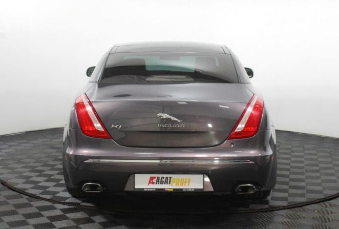 Jaguar XJ IV (X351) с пробегом 2010 года, цена 1 350 000 рублей, 140000 км, седан, Автокод Объявления