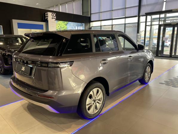 Новый Jaecoo J6 2026 года, цена 2 649 000 рублей, внедорожник, Автокод Объявления